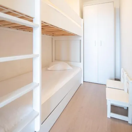 Golf 12 Апартаменты *